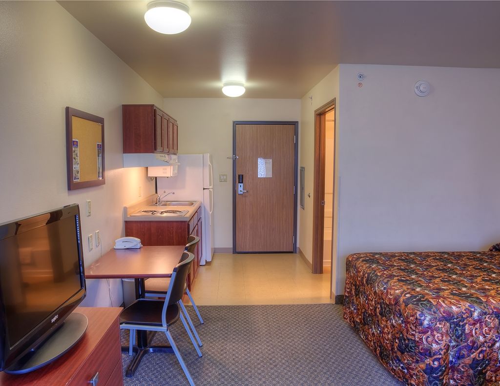Woodspring Suites Topeka Pokoj fotografie