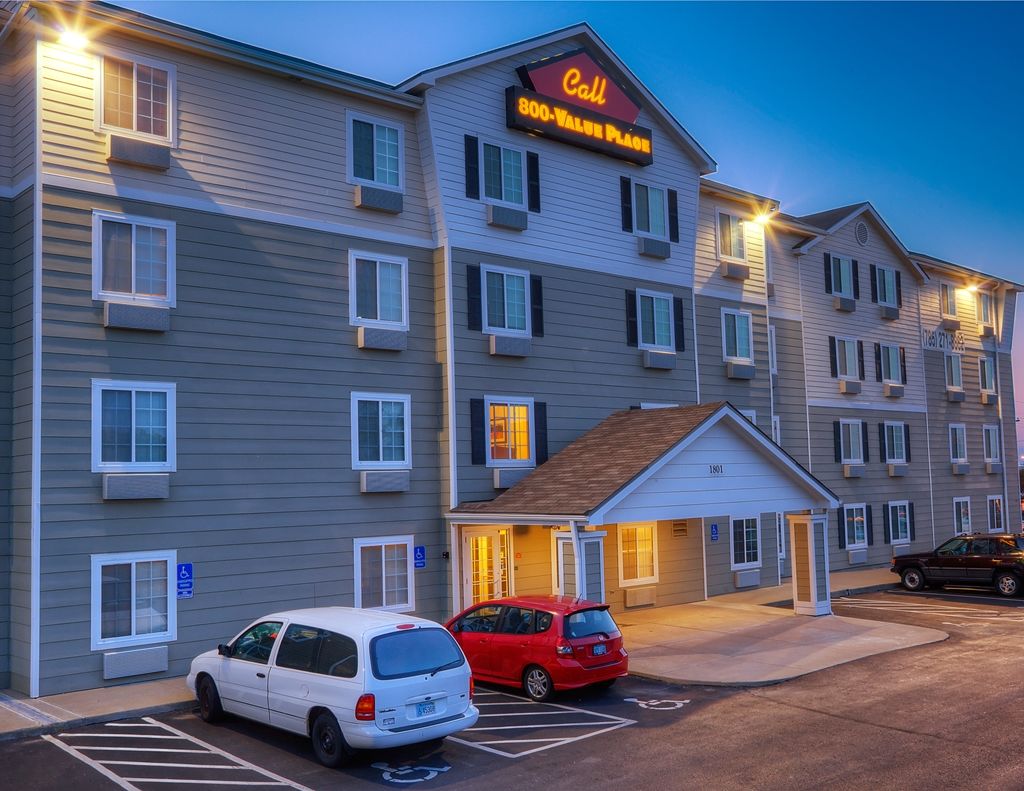 Woodspring Suites Topeka Exteriér fotografie