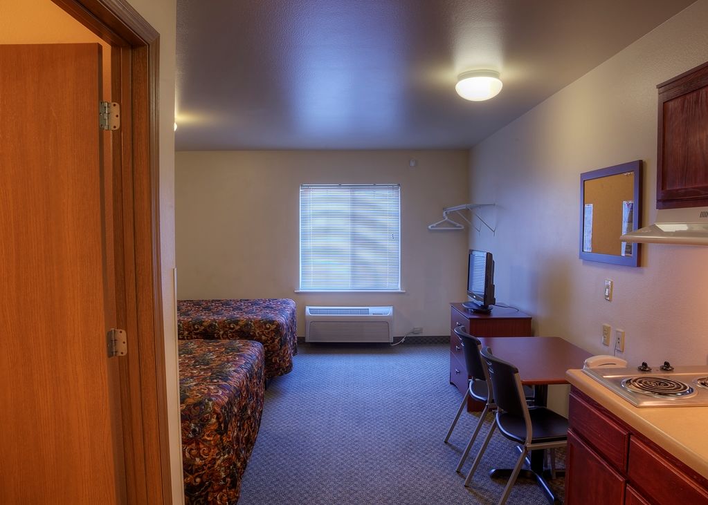 Woodspring Suites Topeka Pokoj fotografie