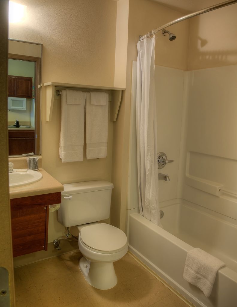Woodspring Suites Topeka Pokoj fotografie